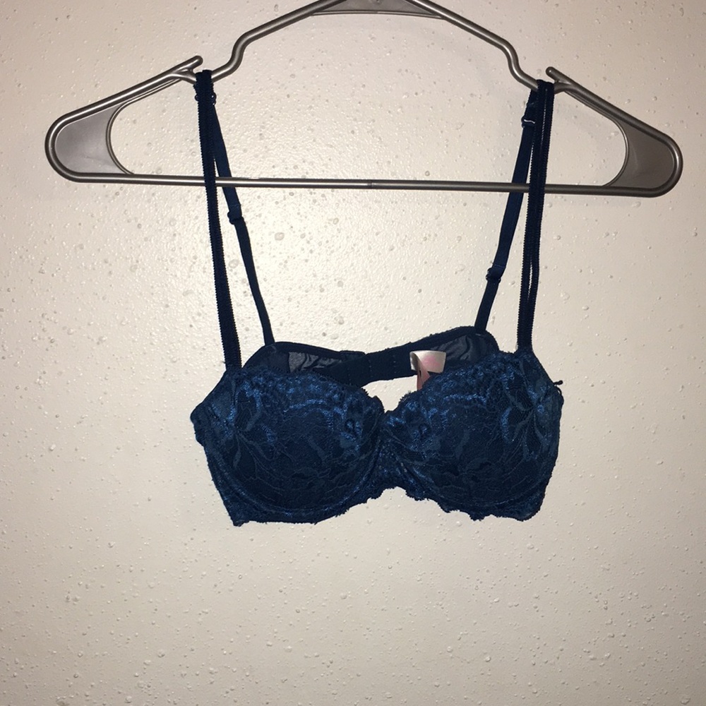 PINK by Victoria’s Secret padded bra sz32B